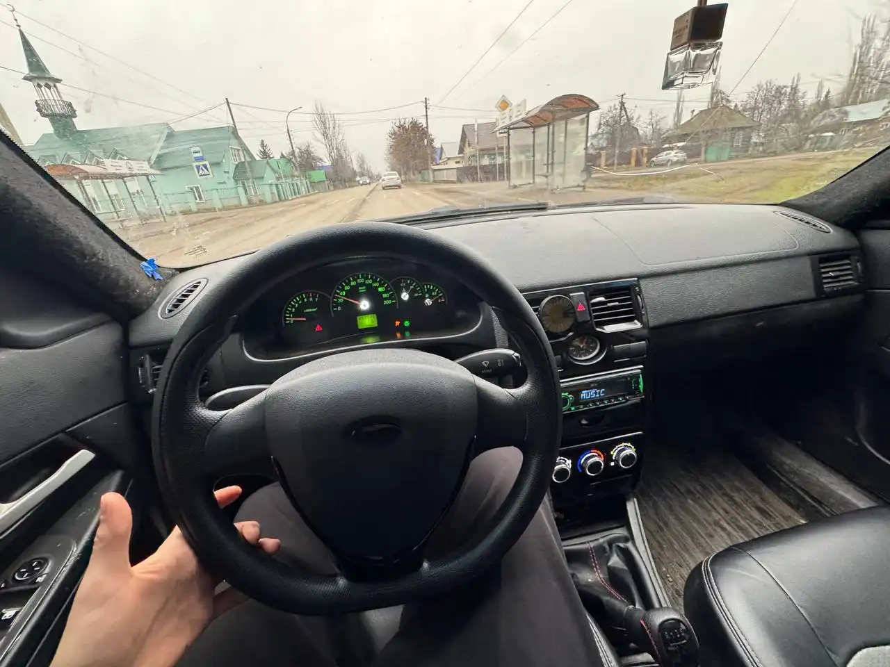 Продажа автомобиля Lada Priora 2011 года в Уфе