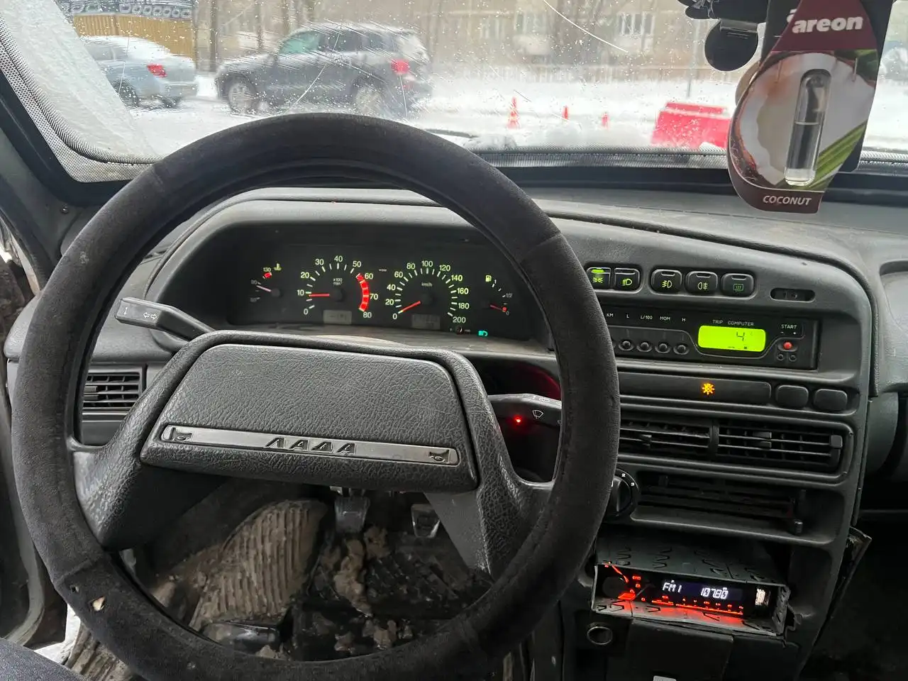 Продажа автомобиля Lada 2114 2008 года