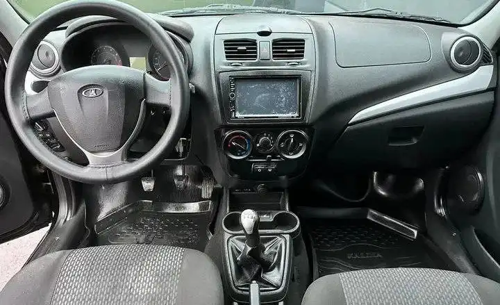 Продам Лада Калина 2 универсал 2015 года в Уфе