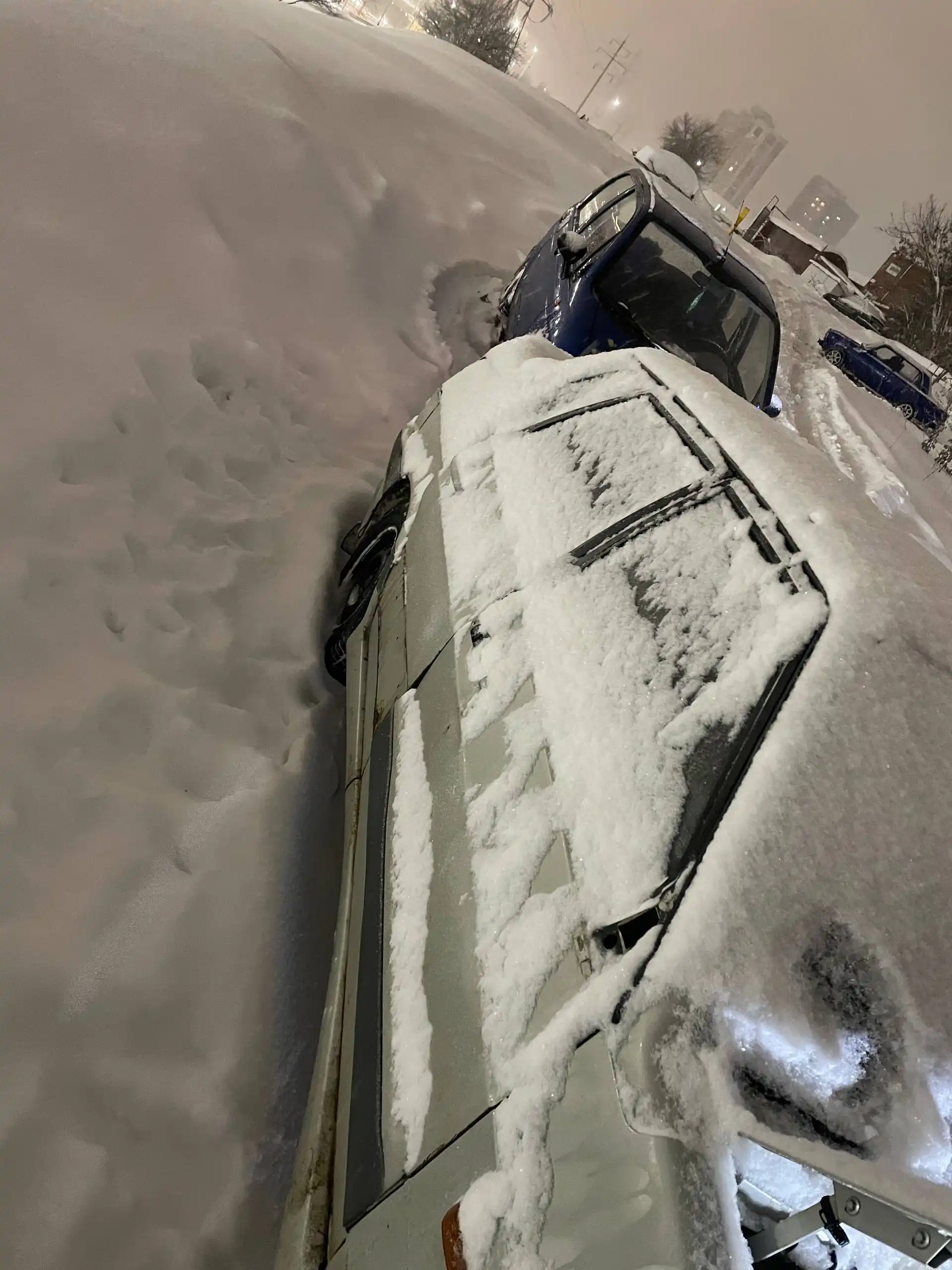 Продажа автомобиля ВАЗ 2107 2004 года с неисправностью подачи топлива