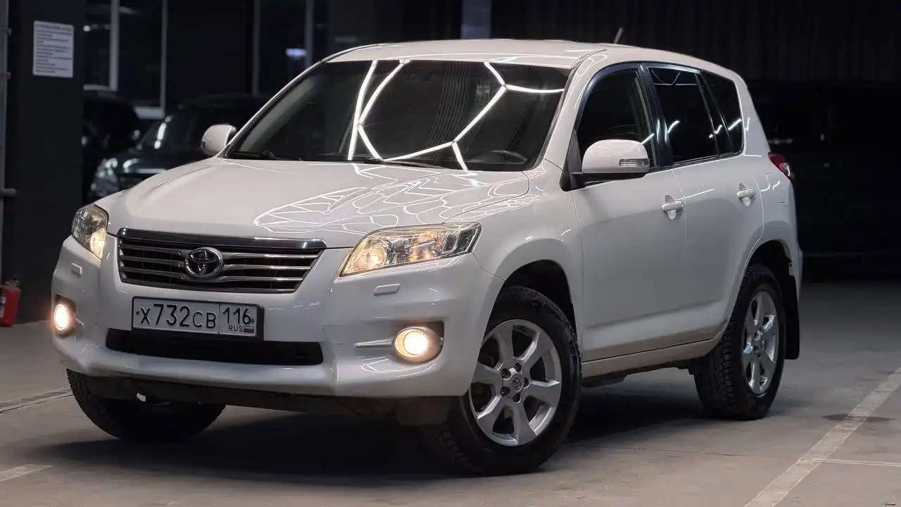 Toyota RAV4 2011 года, один владелец - Авто в Казань