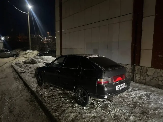Продажа автомобиля ВАЗ 2112 2002 года - Шины в Уфа
