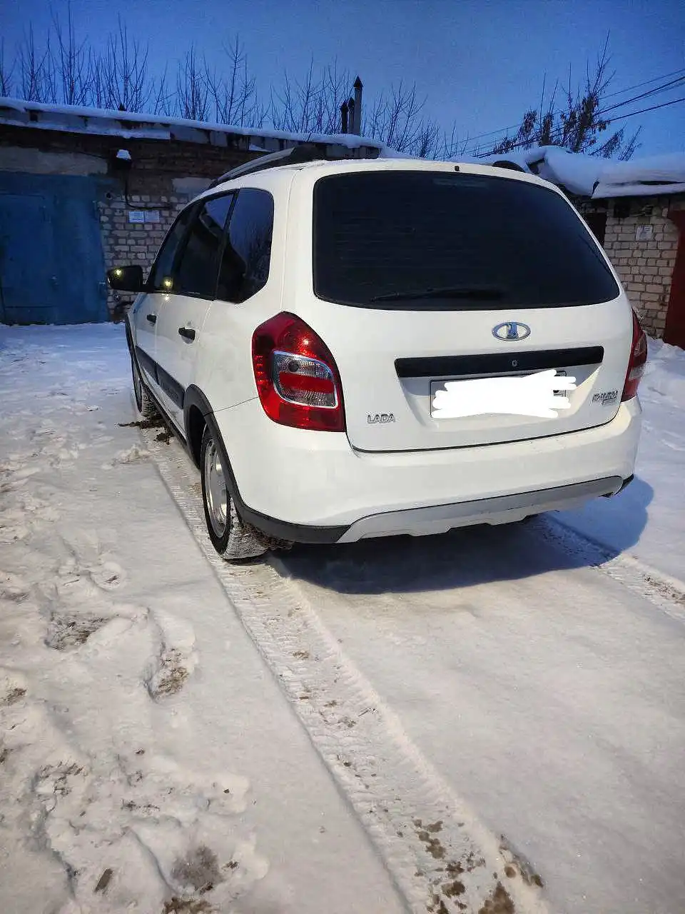 Продается ВАЗ (LADA) Kalina 1.6 MT 2015 года - Легковые автомобили (Авто) в Самара