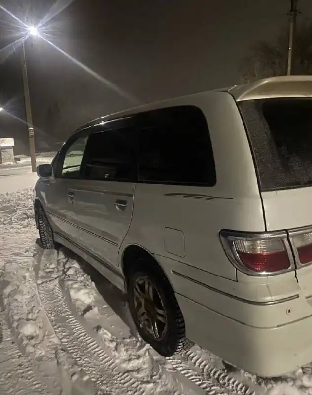 Продажа семиместного автомобиля - Авто в Уфа