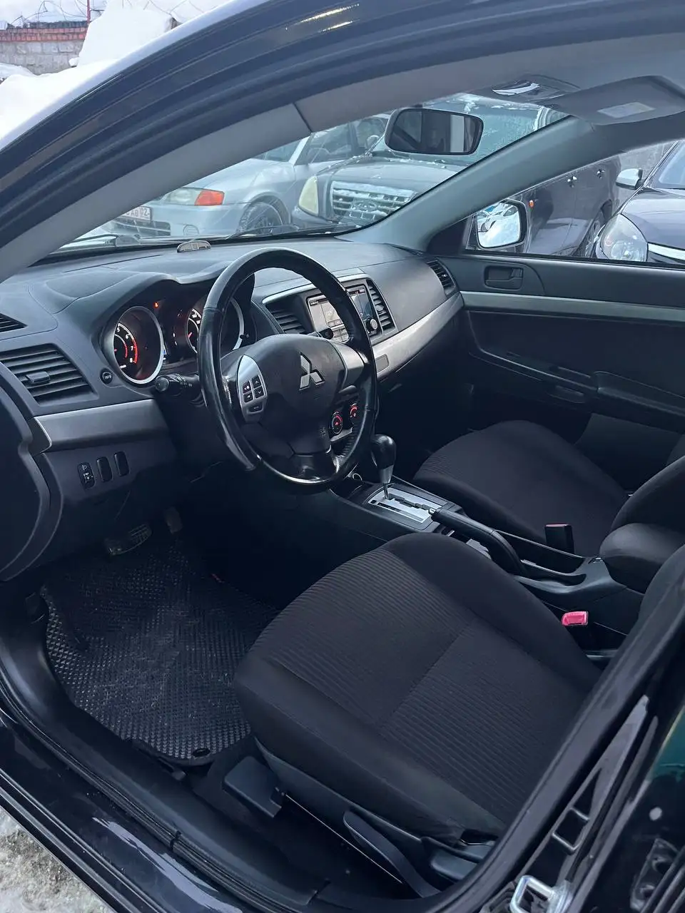 Продажа автомобиля 2013 года 1.6 автомат - Легковые автомобили (Авто) в Уфа