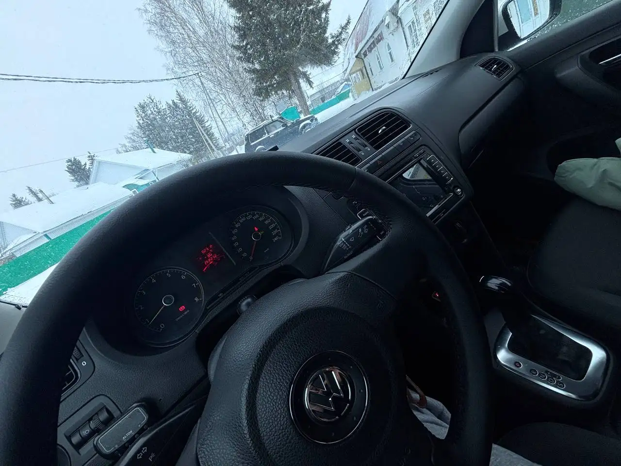 Volkswagen Polo 2012 автомат с доп. опциями - Легковые автомобили (Авто) в Челны