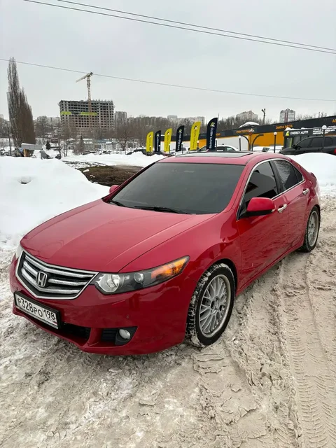 Honda Accord 2008 года 2.4 автомат в отличном состоянии - Внедорожник в Уфа