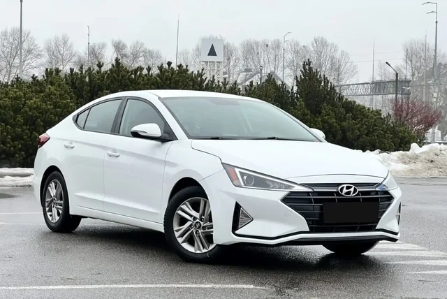Hyundai Elantra 2020 года, 2.0 бензин, автомат - Авто в Уфа