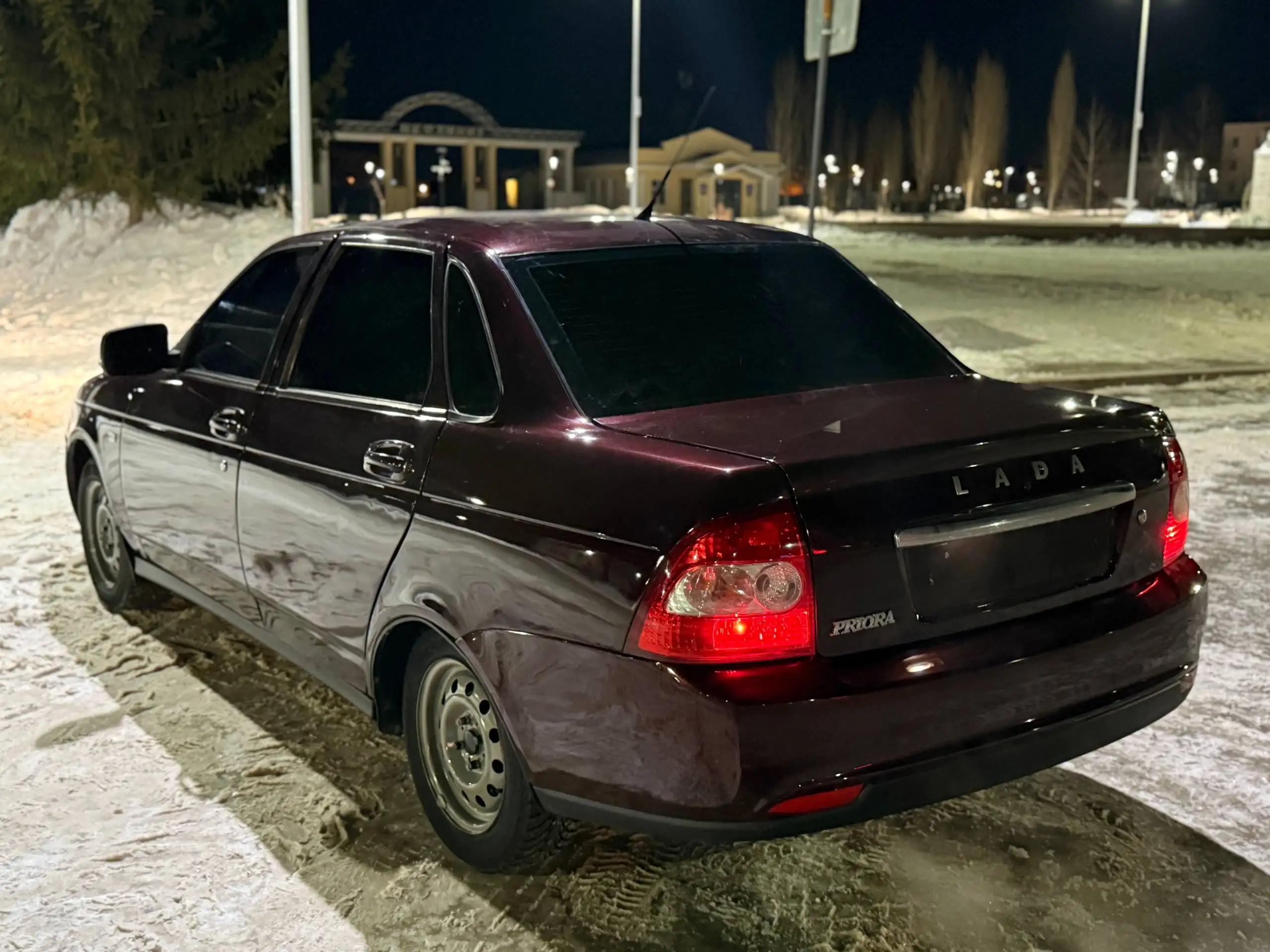 Продам автомобиль Lada Priora 2008 года в цвете Портвейн - Легковые автомобили (Авто) в Ишимбай