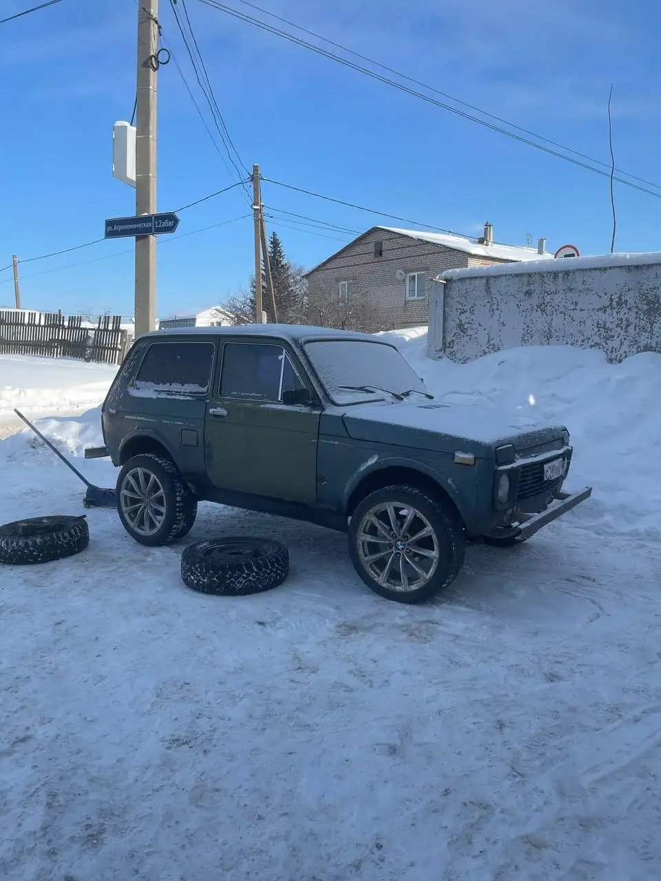 Продажа автомобилей Приора 2008 и Нива 2001 - Легковые автомобили (Авто) в Уфа