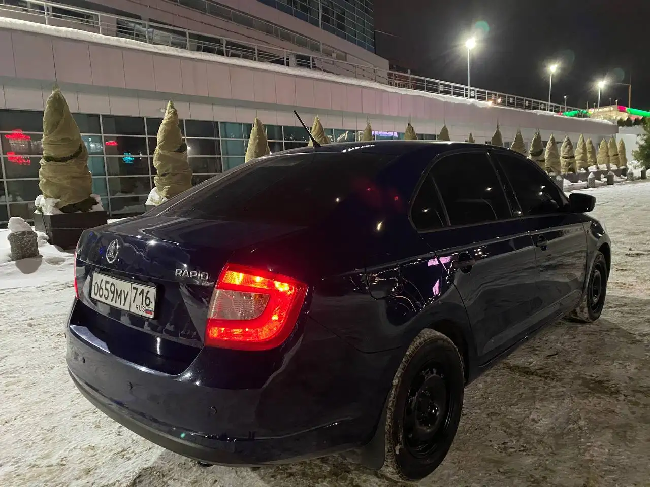 Школа рапид 2015 года с пробегом 140к - Легковые автомобили (Авто) в Уфа