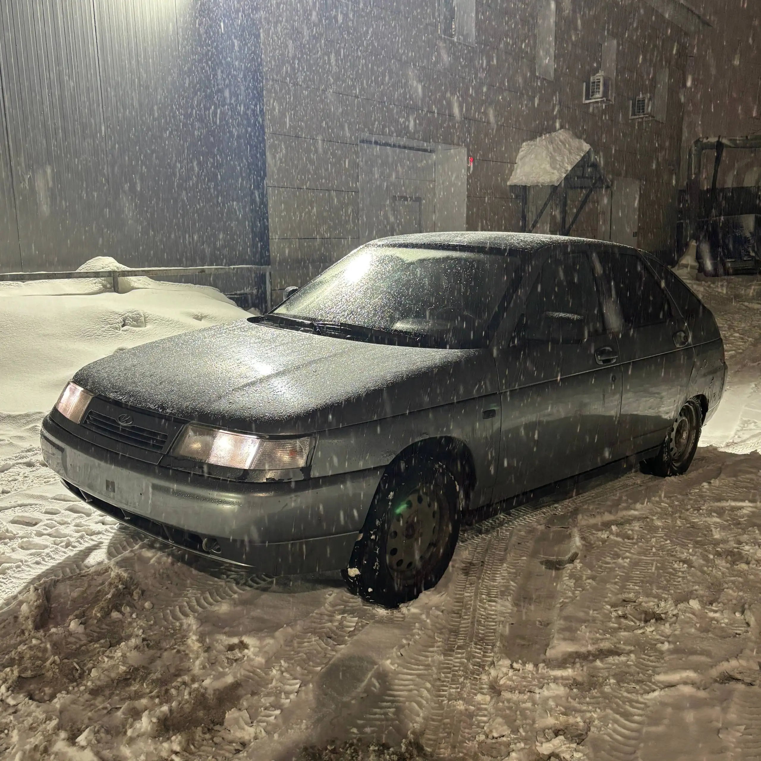 Продажа ВАЗ 2112 2006 года в цвете Кварц - Легковые автомобили (Авто) в Уфа