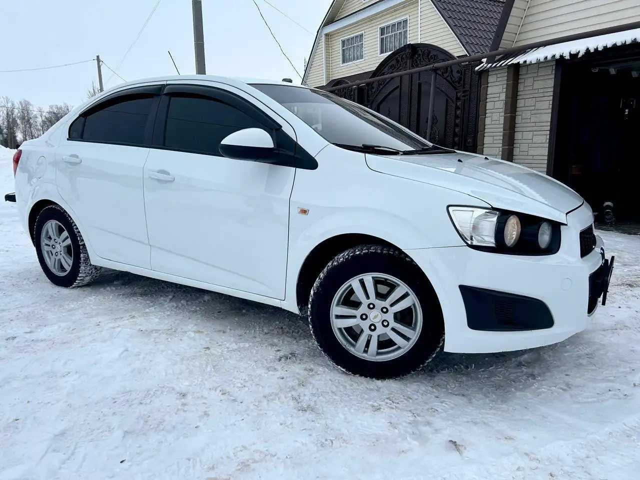 Продается Шевроле Авео 2015 года - Легковые автомобили (Авто) в Арск