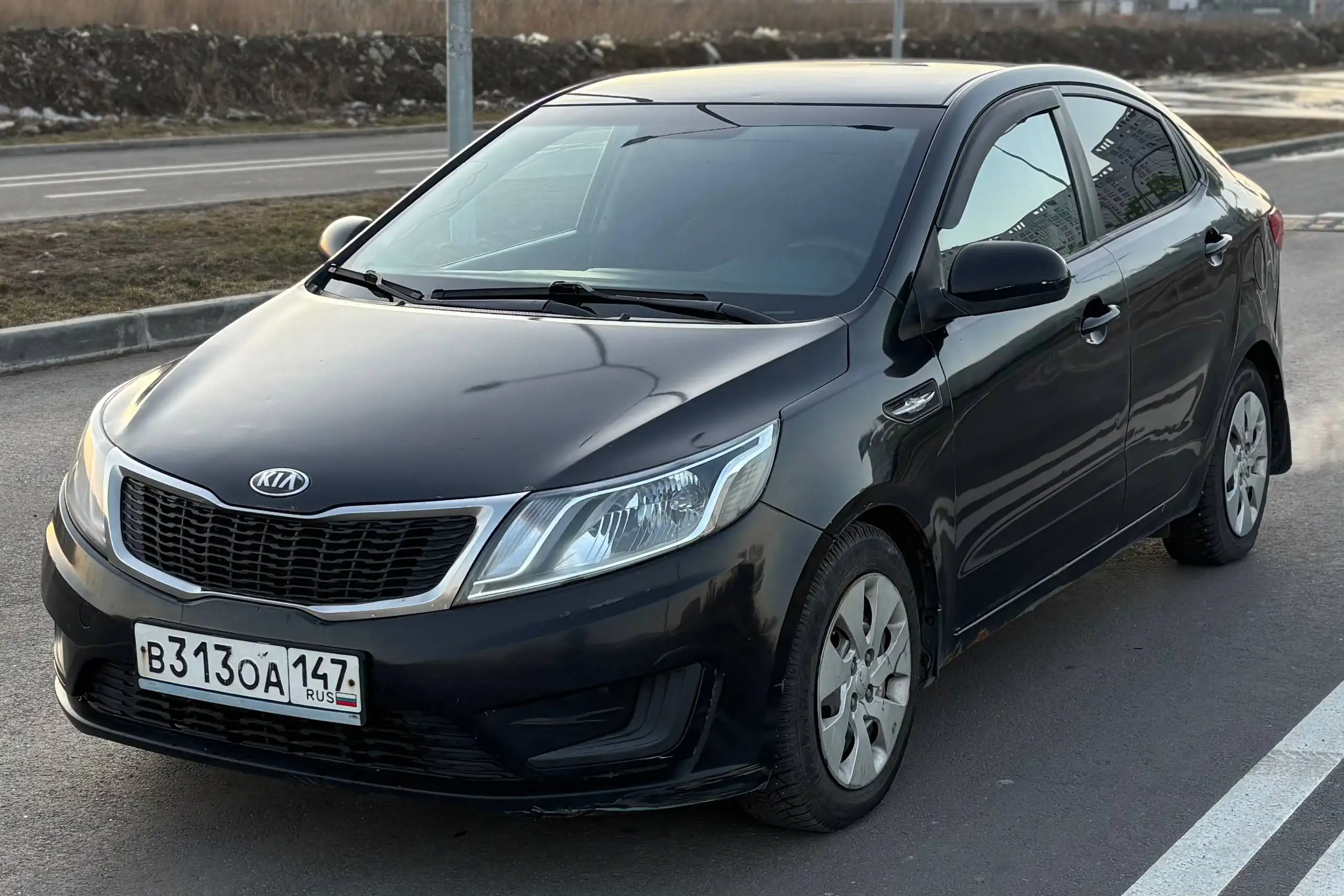 Продажа KIA RIO 2013 года в Санкт-Петербурге - Легковые автомобили (Авто) в Санкт-Петербург