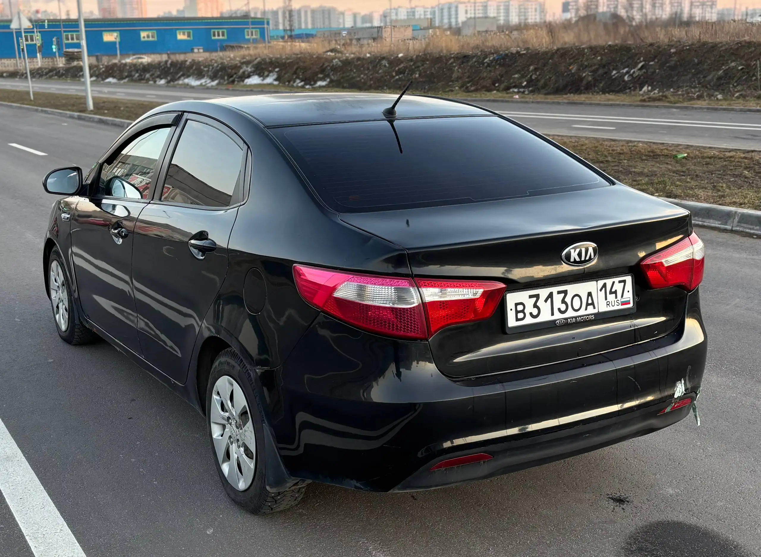 Продажа KIA RIO 2013 года в Санкт-Петербурге - Легковые автомобили (Авто) в Санкт-Петербург