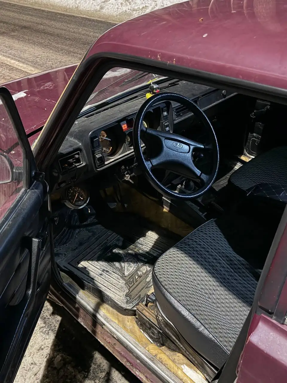 Продажа автомобиля ВАЗ 2105 2000 года выпуска - Авто в Уфа