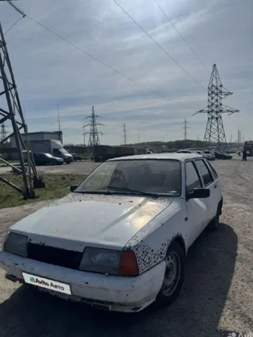 Автомобиль 2000 года в хорошем состоянии - Авто в Меезелинск