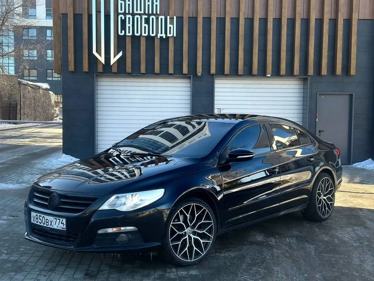 Volkswagen Passat CC 2010 года - Авто в Челябинск