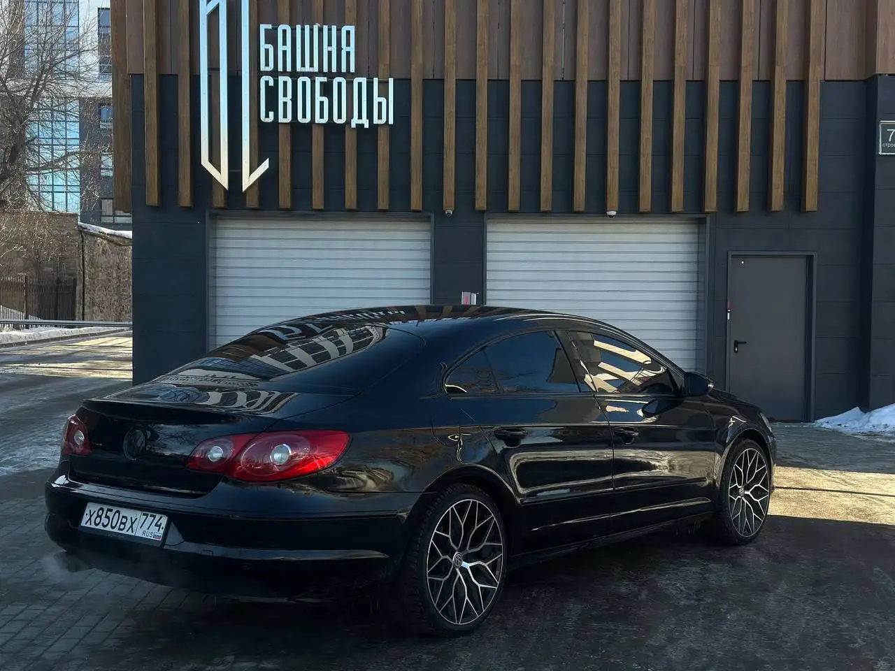 Volkswagen Passat CC 2010 года - Авто в Челябинск