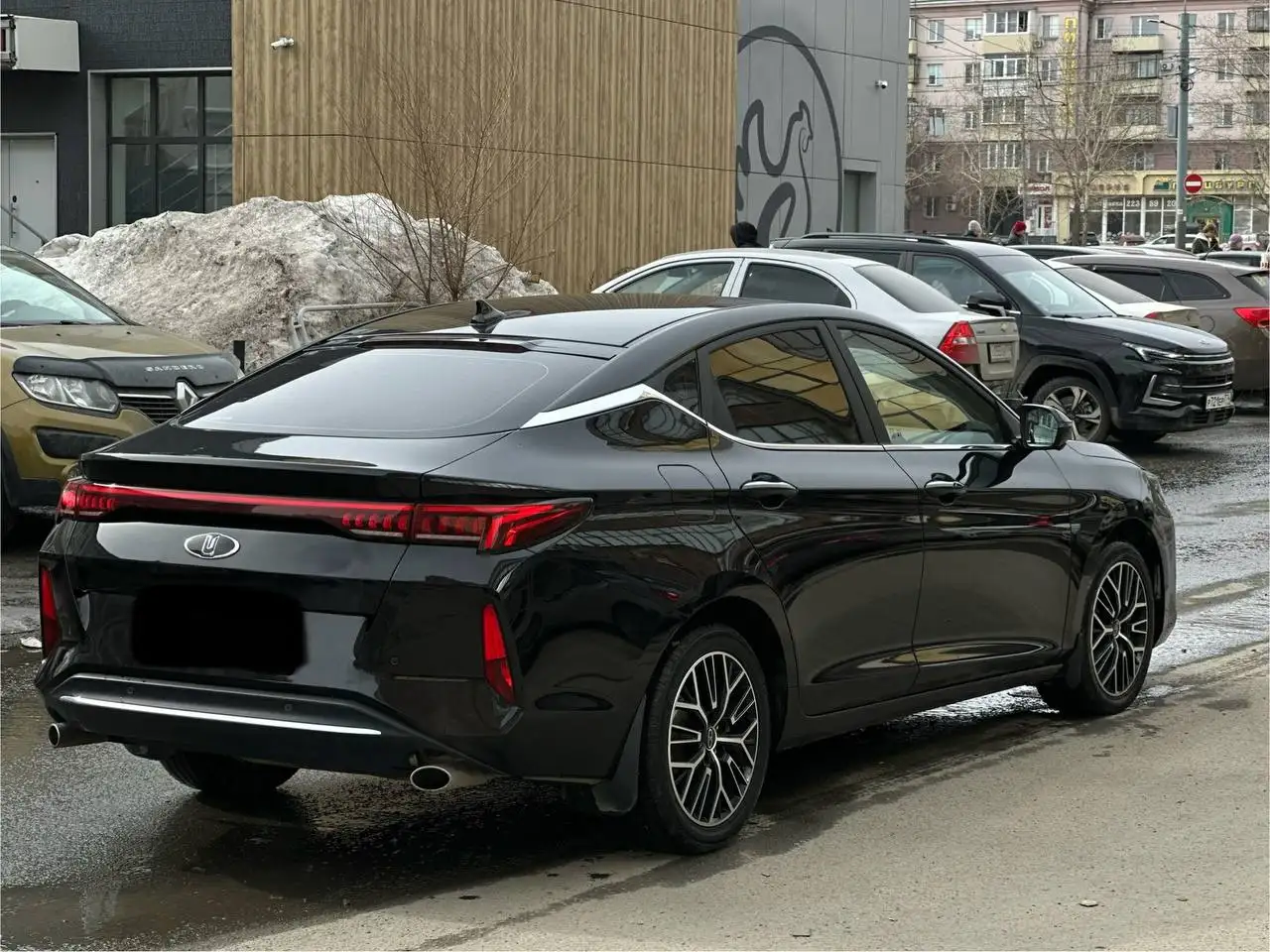 Продажа автомобиля Москвич 6 2023 года - Авто в Челябинск