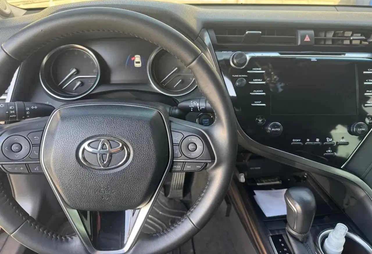 Продам Toyota Camry 2017 года - Авто в Уфа