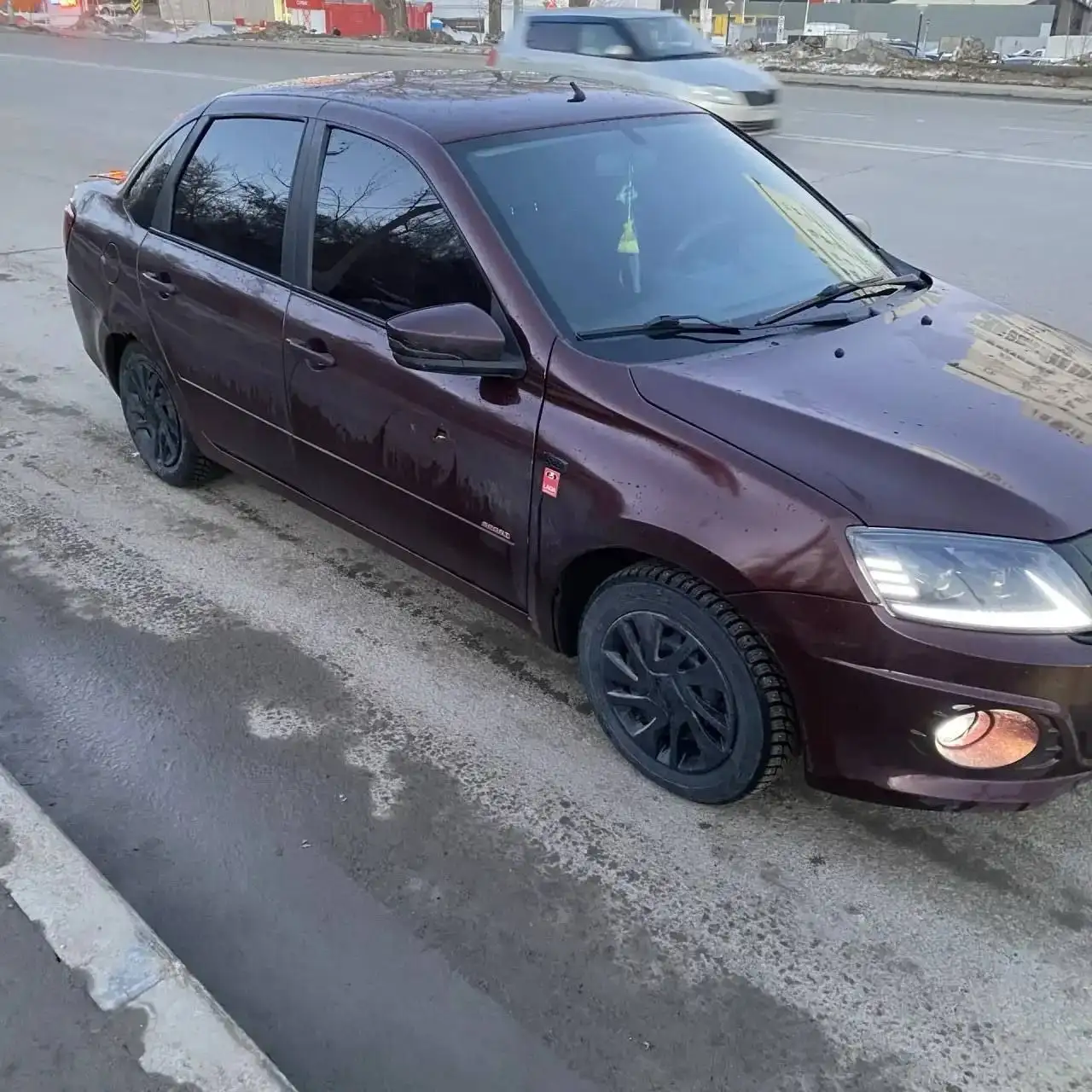 Продажа LADA Granta Lux 2013 года - Легковые автомобили (Авто) в Уфа