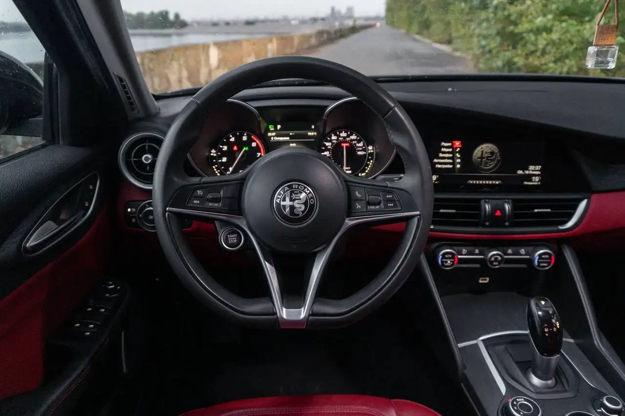 Alfa Romeo Giulia 2019 года - Авто в Казань