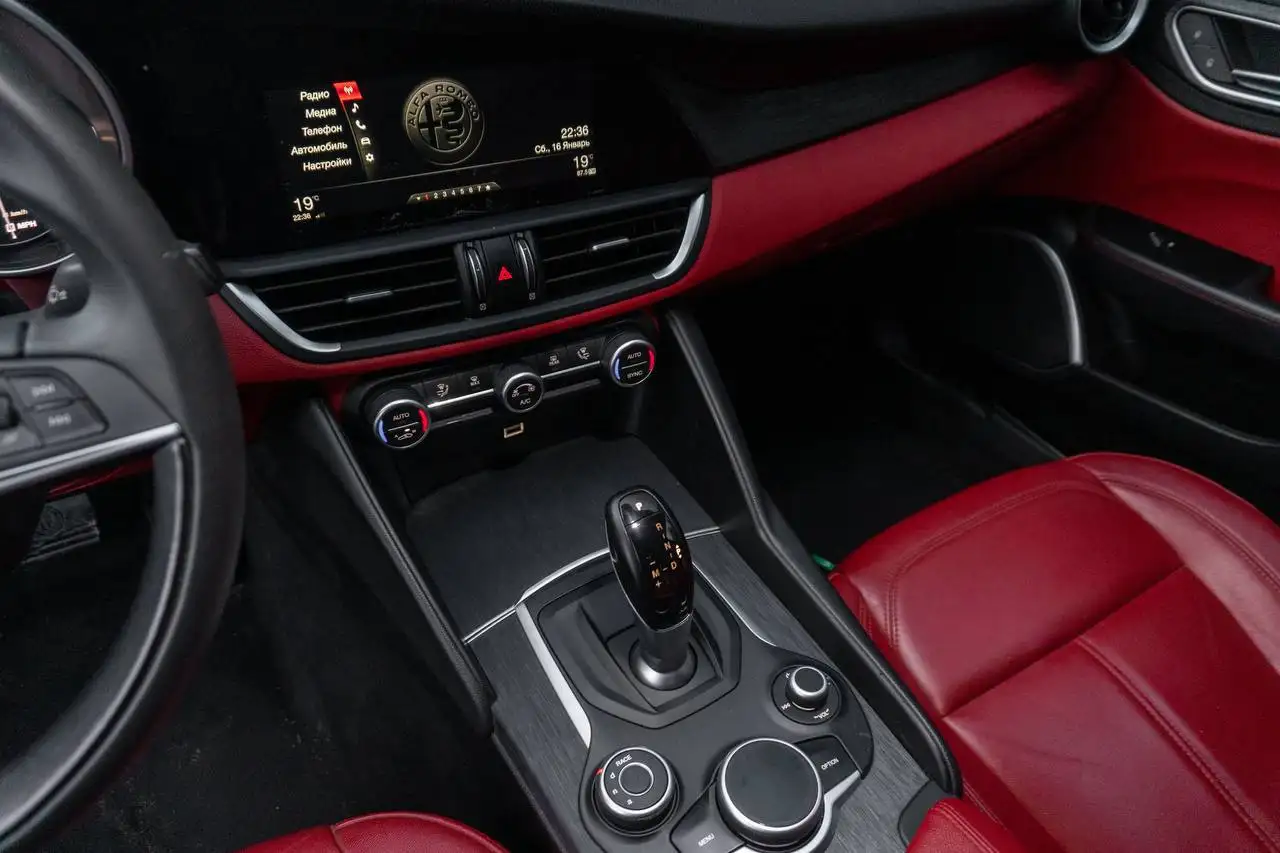 Alfa Romeo Giulia 2019 года - Авто в Казань