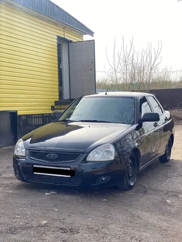 Продам Приора 2011 года с кондиционером - Прицепы в Уфа