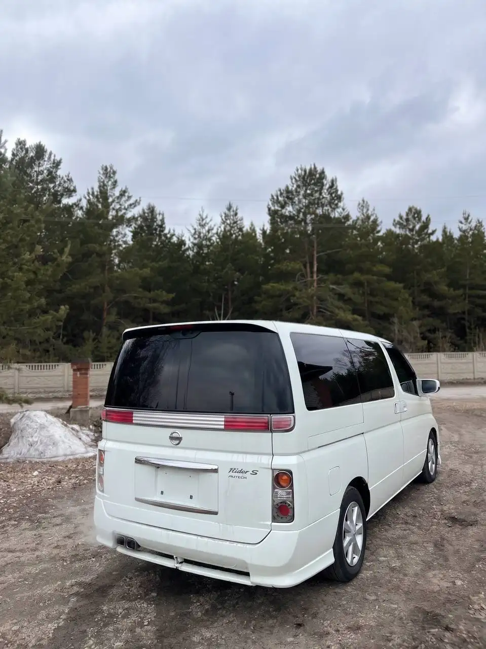 Продажа Nissan Elgrand 2010 года - Авто в Уфа