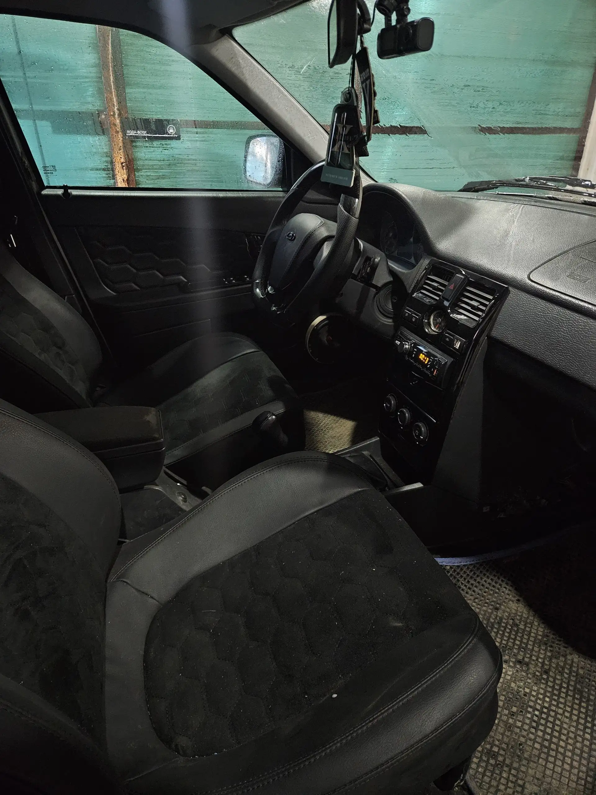 Продается Lada Priora 2009 года в люксовой комплектации - Легковые автомобили (Авто) в Уфа