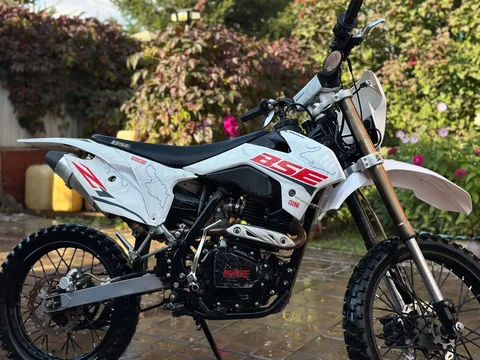 Продажа мотоцикла BSE 150 в отличном состоянии - Lada Granta в Уфа