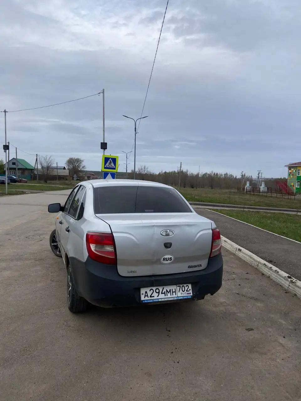 Продам Гранту 2013 года - Легковые автомобили (Авто) в Давлеканово