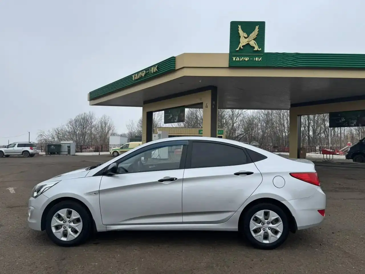 Автомобиль Kia Rio 2015 - Легковые автомобили (Авто) в Казань