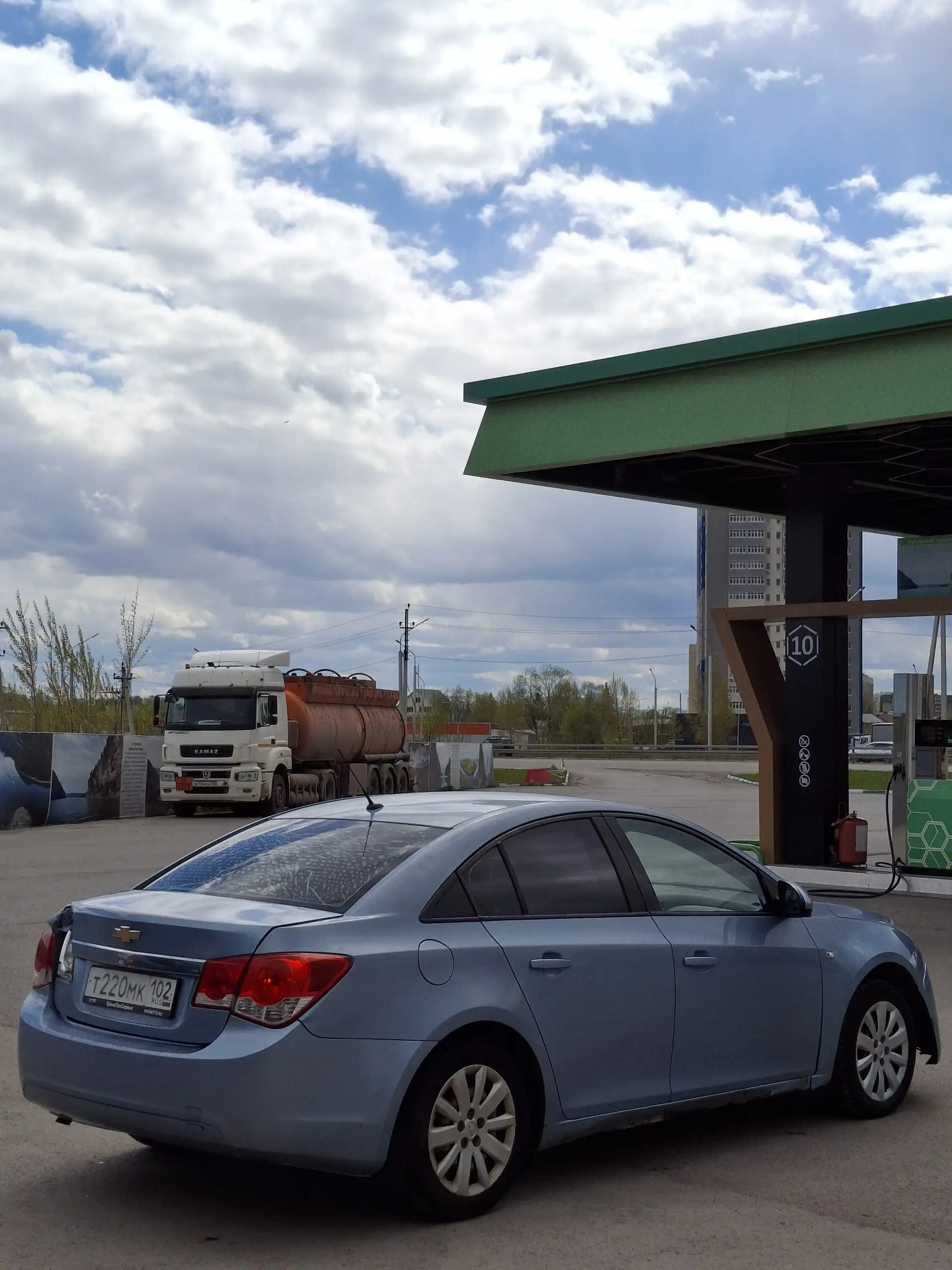 Chevrolet Cruze 1.8 автомат 2011 - Легковые автомобили (Авто) в Уфа