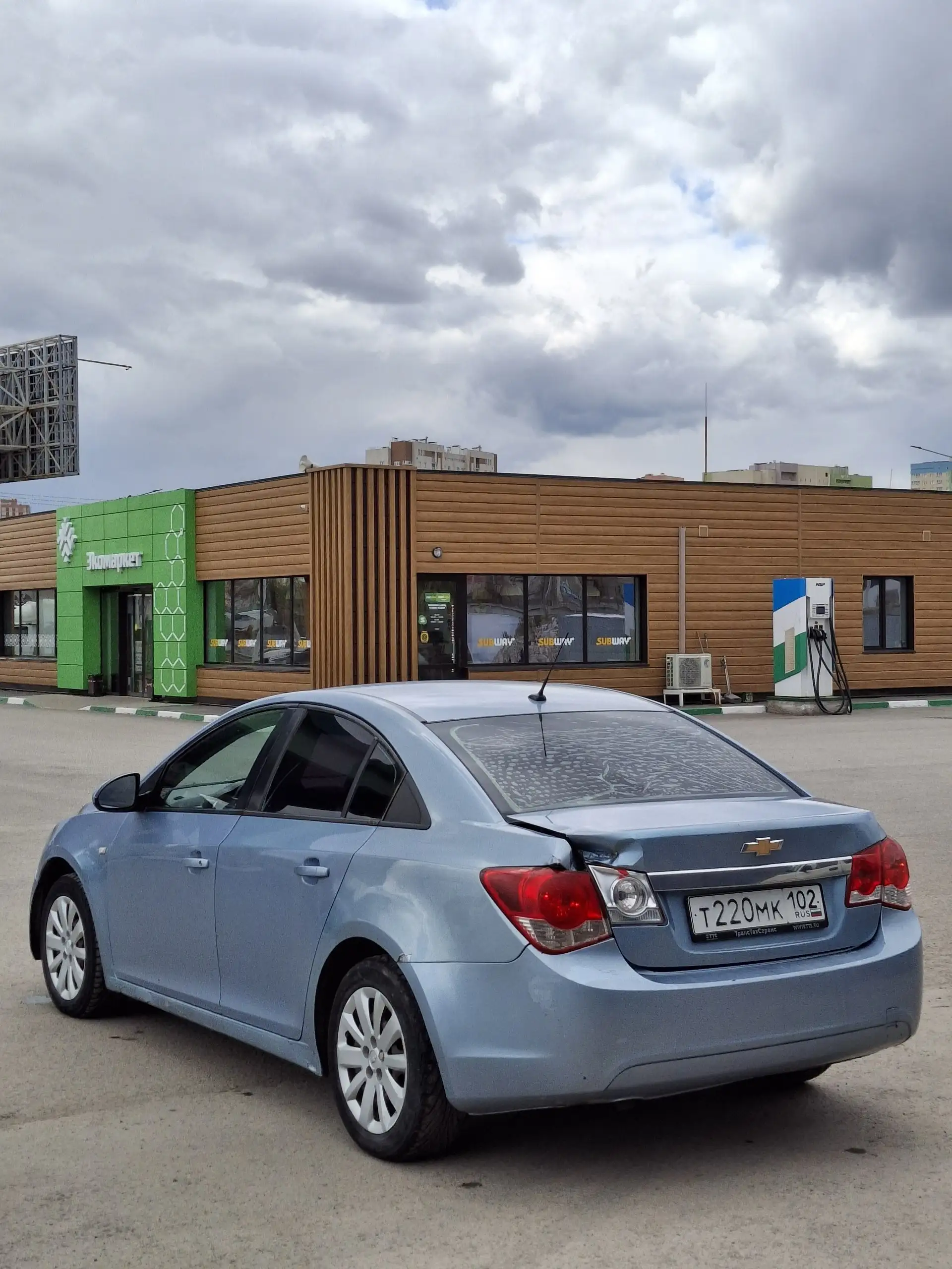 Chevrolet Cruze 1.8 автомат 2011 - Легковые автомобили (Авто) в Уфа