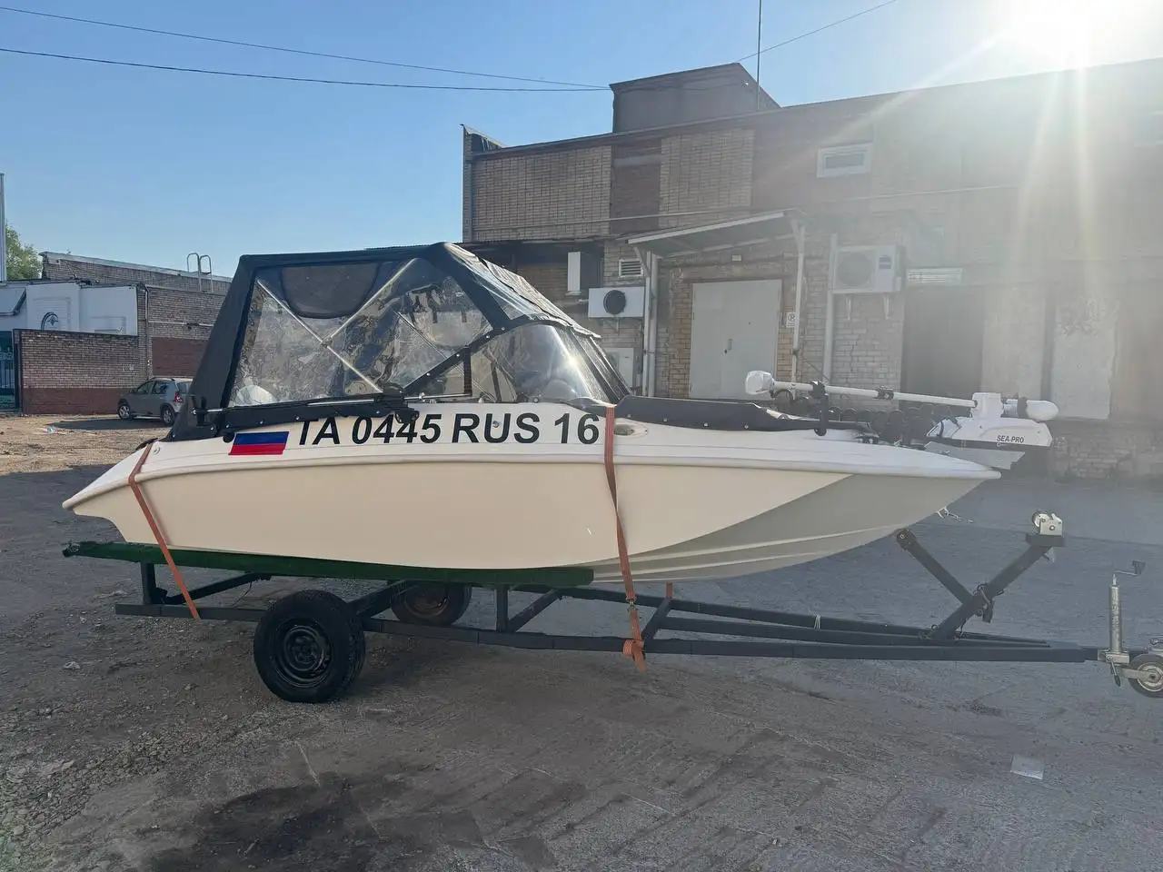 Продаю лодку практически даром - лодки (Авто) в Нижнекамск