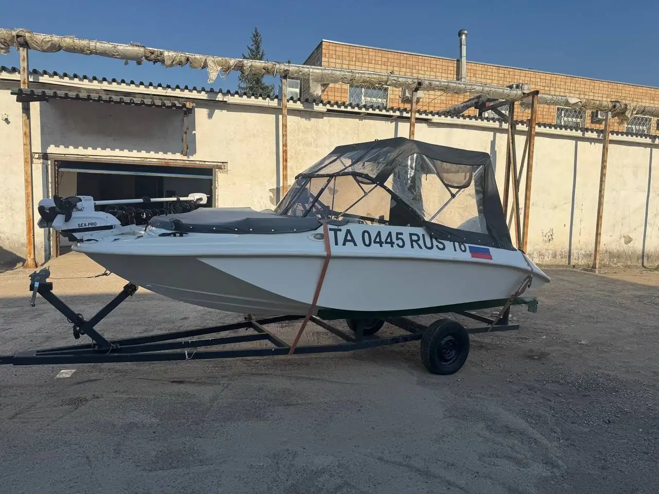 Продаю лодку практически даром - лодки (Авто) в Нижнекамск