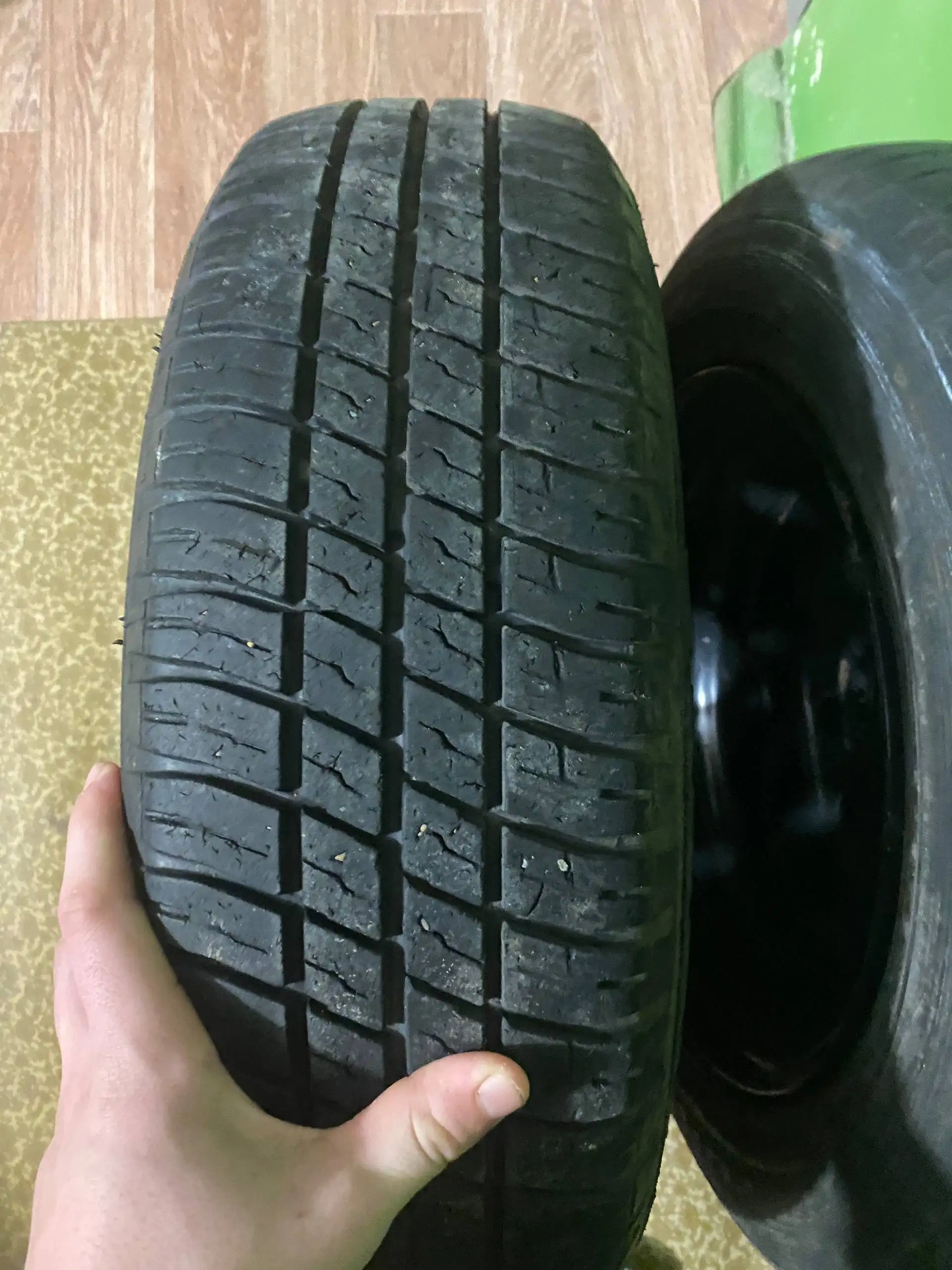Продам комплект колес 4 шт - Шины и диски (Авто) в Уфа