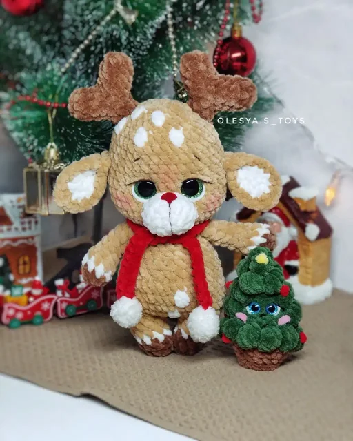 Вязаная игрушка олененок с ёлочкой на Новый год - частное объявление в Кущевская