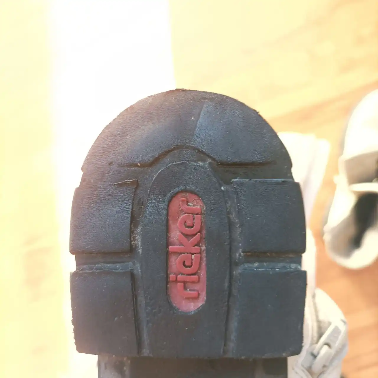 Продажа женских кожаных полусапожек Rieker 39 размера