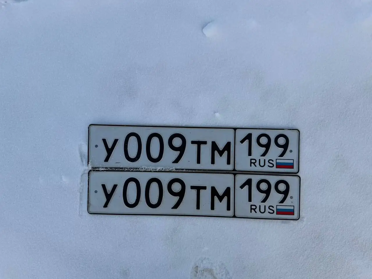Продажа госномеров (2 шт.) - У009ТМ102, У009ТМ199 - Регистрационные знаки (Госномера) в Москва
