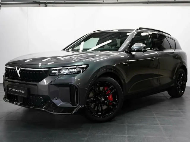 Субсидия на VOYAH до 925 000 ₽ - Микроавтобусы в Москва