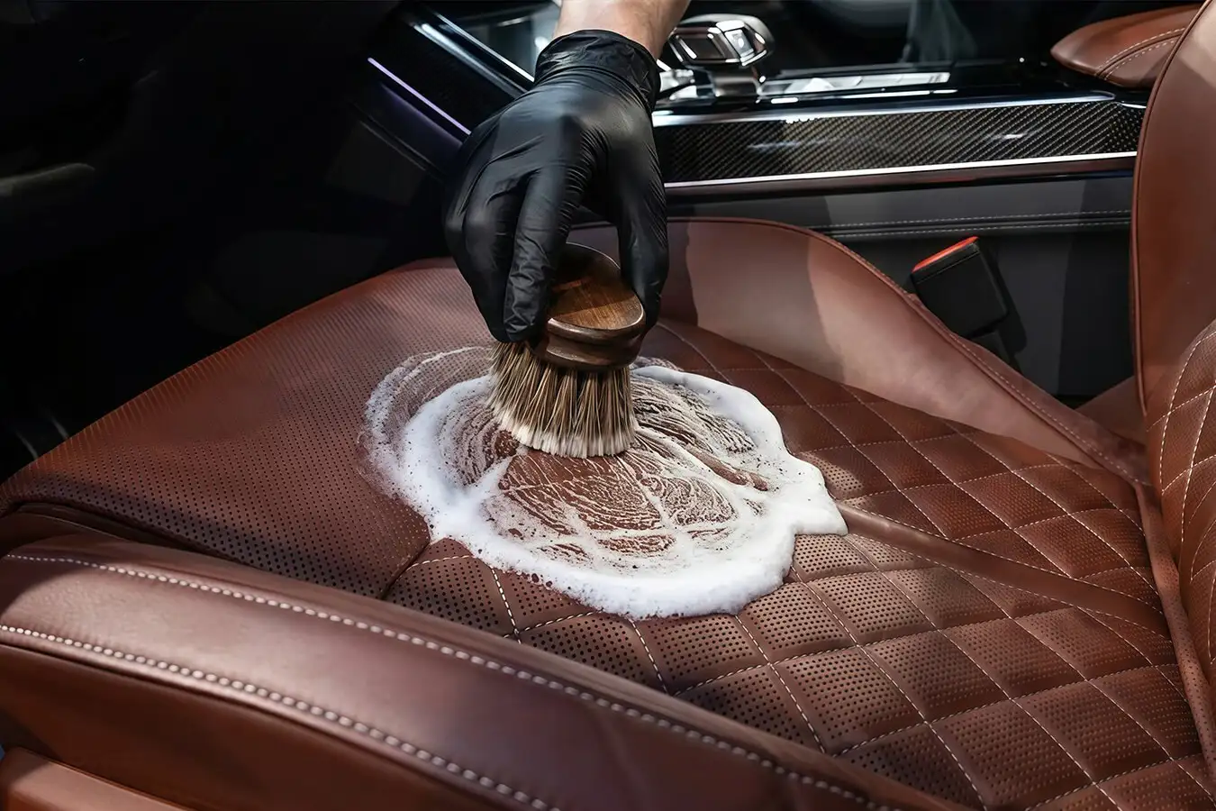 Профессиональная детейлинг-химчистка салона авто - Автоуслуги (Услуги) в Москва