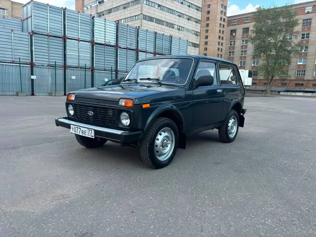 Комплектом дешевле! Номера 77 97 99 - Авто в Москва