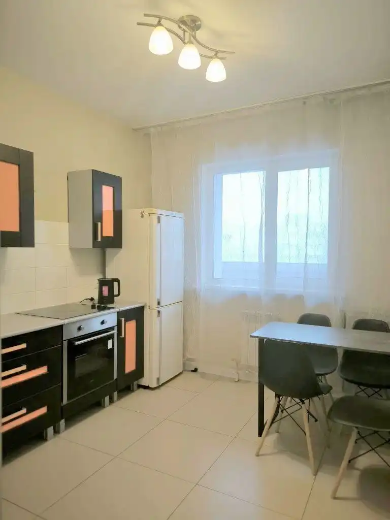 Сдам евро2 в ЖК Высота, Пискунова 131/1, 8 этаж