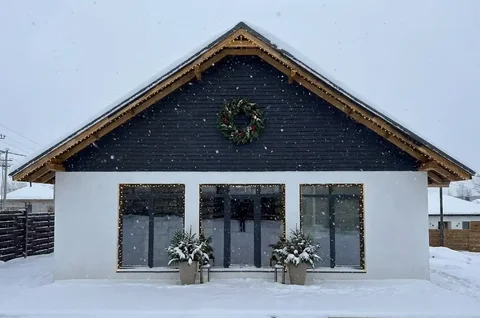 Дом в поселке Серебряный ключ 88 м² на участке 8 соток - Недвижимость в Иркутская Обл.