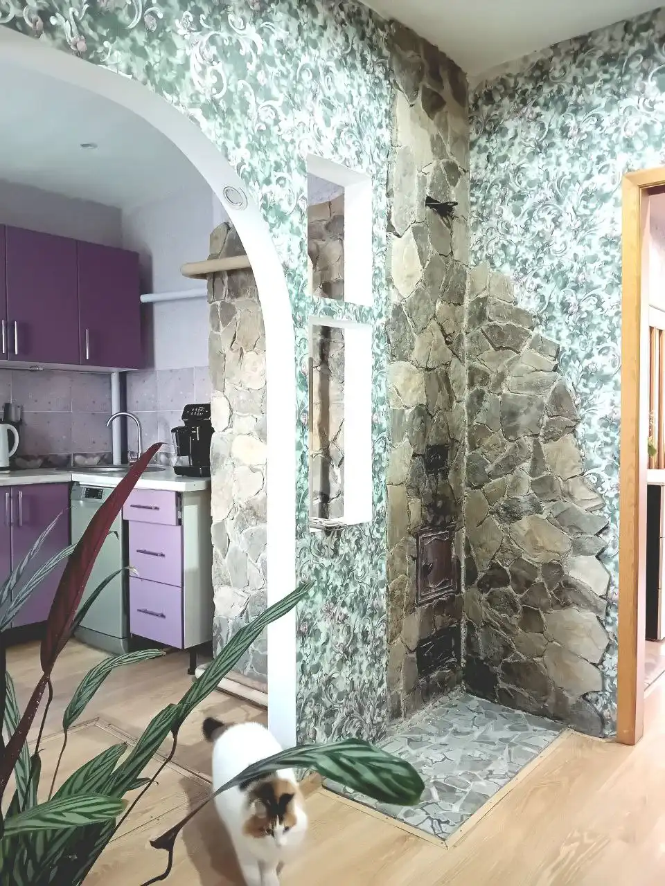 Продается уютный дом с капитальным ремонтом в Иркутской области - Недвижимость в Иркутская Обл.