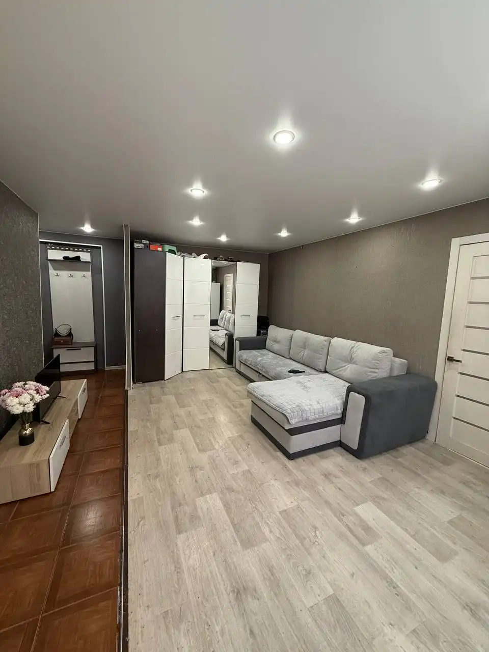 Продам двухкомнатную квартиру в Иркутской области - Недвижимость в Иркутская Обл.