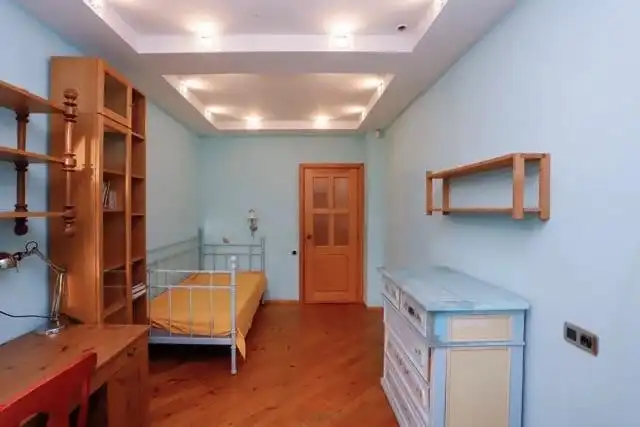 Продажа 3-комнатной квартиры с эркерными окнами - Квартиры (Недвижимость) в Иркутская Обл.